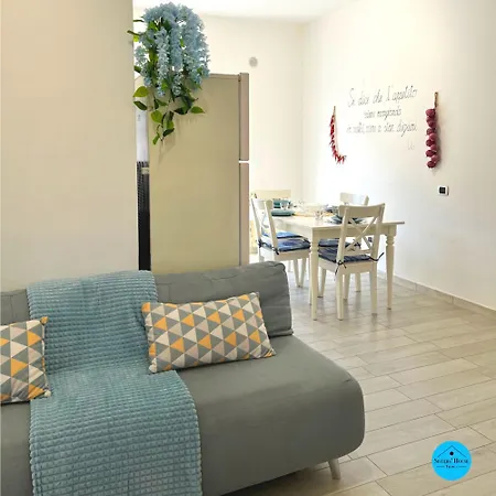 Sisters House, Free Parking Place Apartamento Tropea