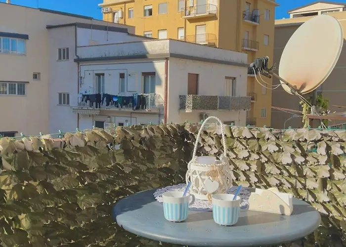 Sisters' House, Free Parking Place 特罗佩阿